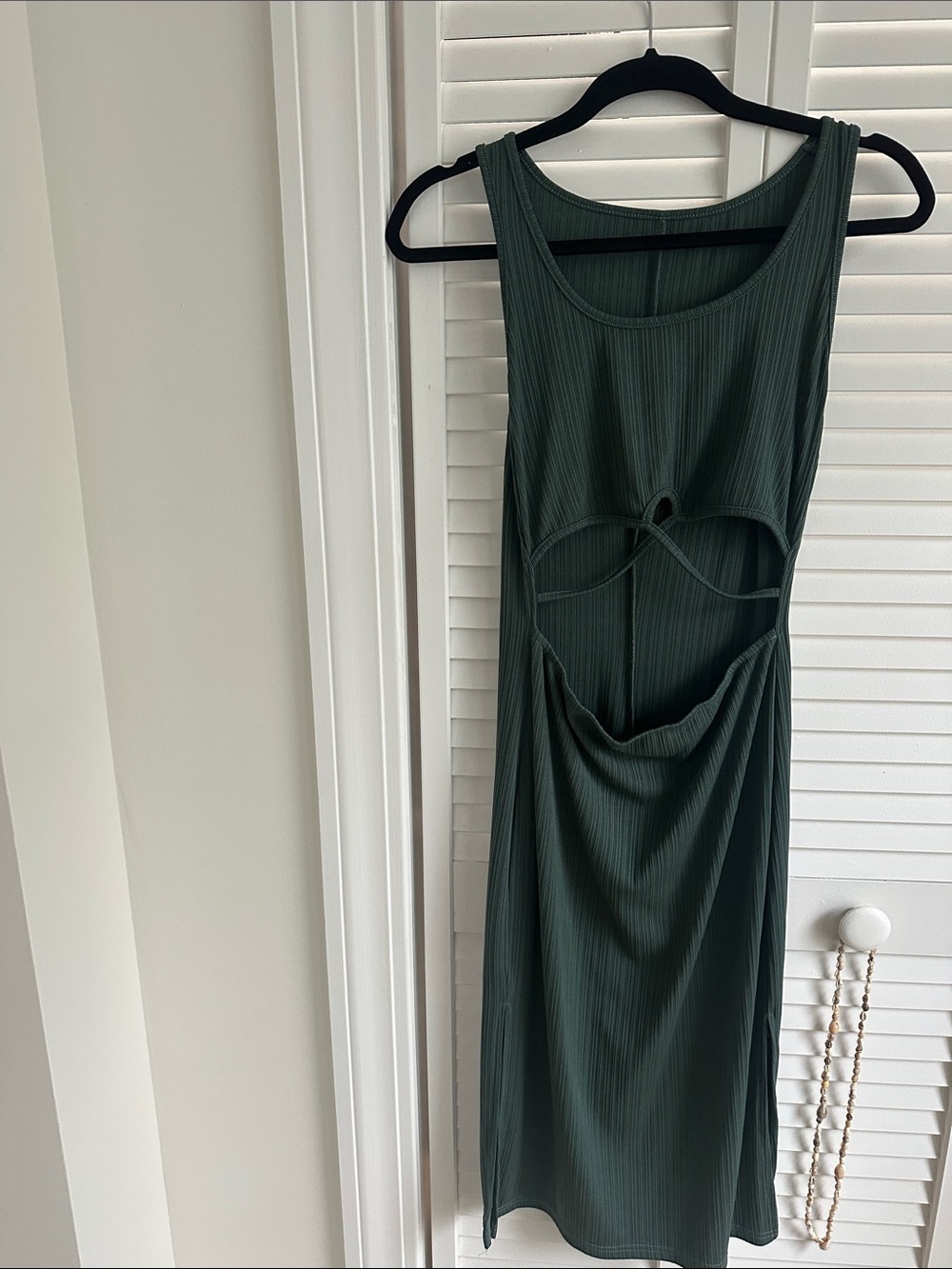 Amazon Dark Green Ribbed Cutout Midi Dress